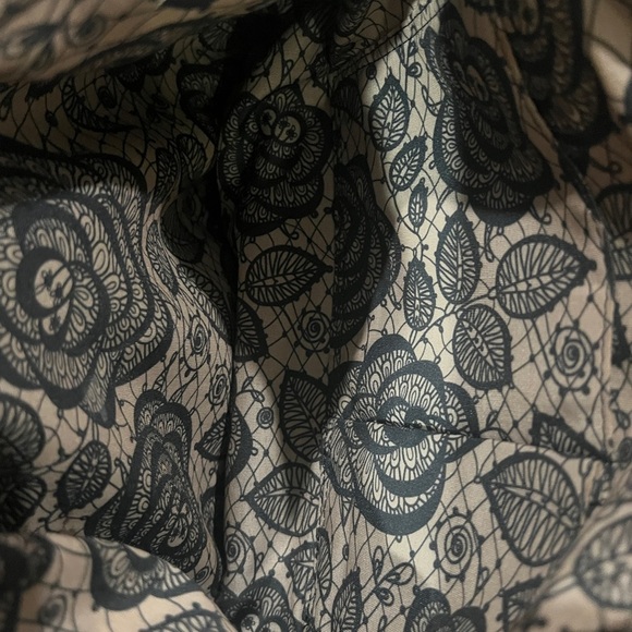 FINAL PRICE Carlos  Shoulder Bag - Picture 3 of 6